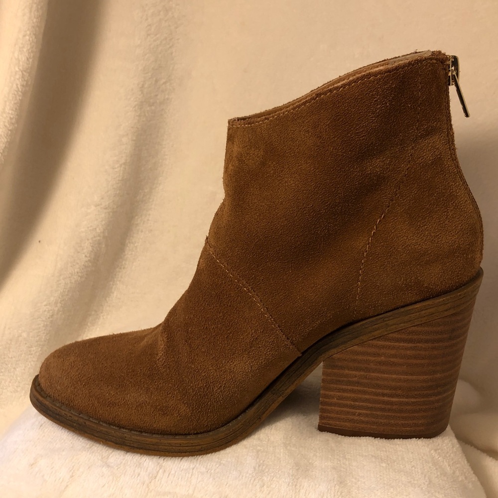 Steve Madden Women's Shrines Back-Zipper Block-Heel Booties, 7M.